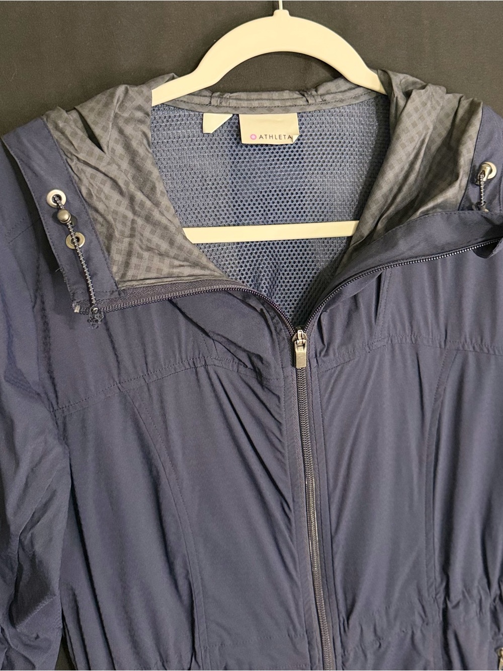 Athleta Navy Hooded Packable rain jacket windbreaker Jacket lightweight - Picture 4 of 16